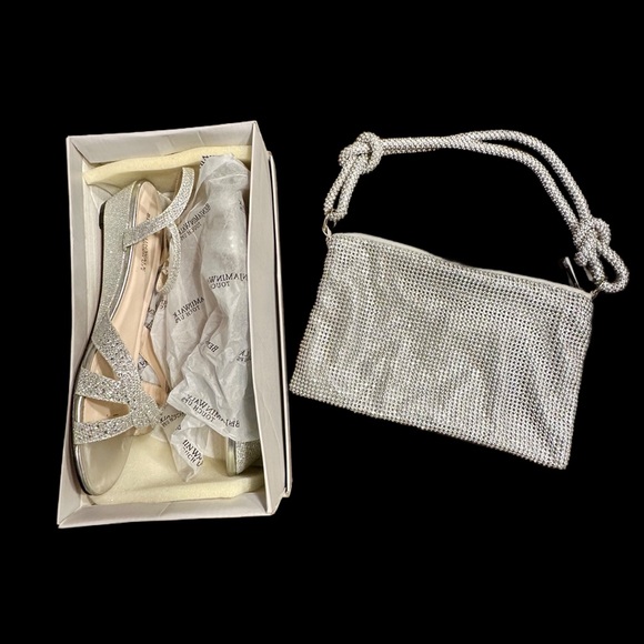 Women’s Benjamin Walk LENA Silver Strappy Metallic Wedge Sandals Size 9 & Purse - Picture 9 of 10